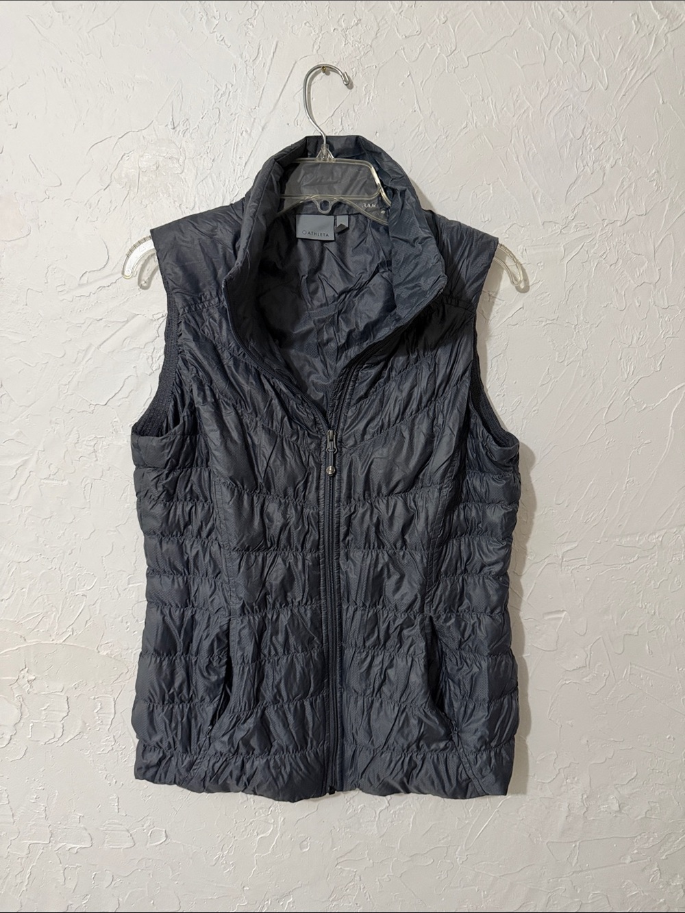 Athleta Dark Gray Quilted Sleeveless Puffer Vest - Dark Blue Grey